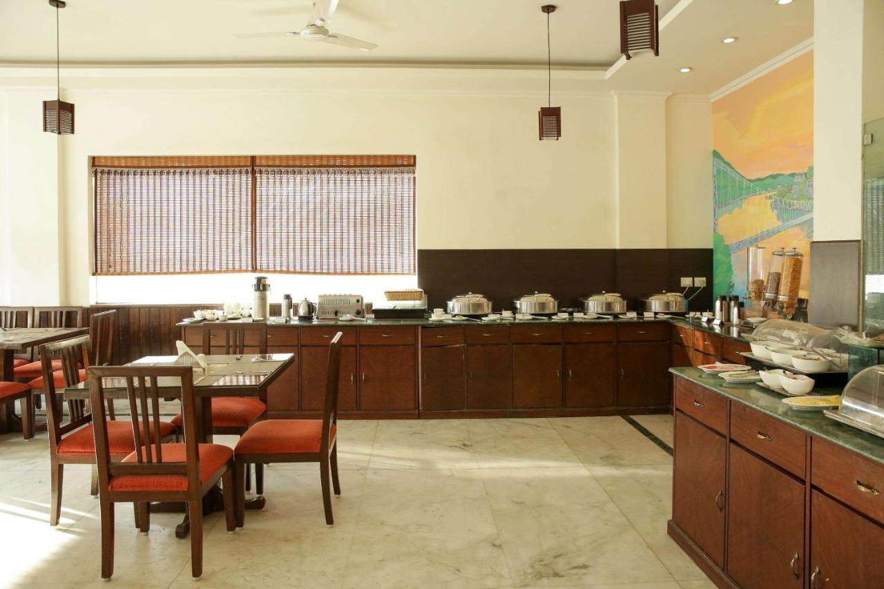 Hotel Dewa Retreat- A Himalayan Boutique Hotel Rishīkesh Dış mekan fotoğraf