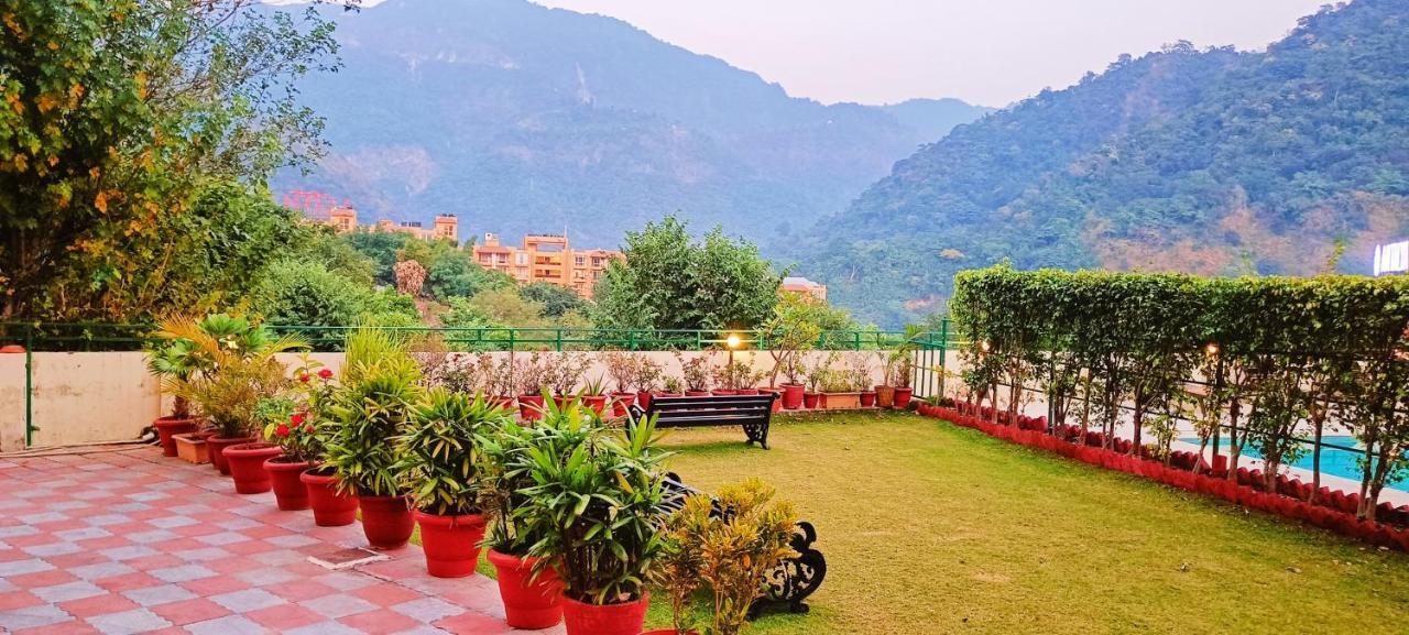 Hotel Dewa Retreat- A Himalayan Boutique Hotel Rishīkesh Dış mekan fotoğraf