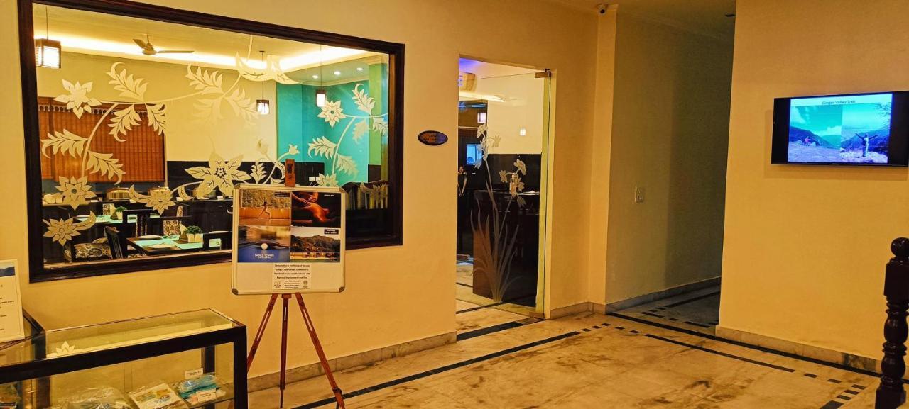 Hotel Dewa Retreat- A Himalayan Boutique Hotel Rishīkesh Dış mekan fotoğraf