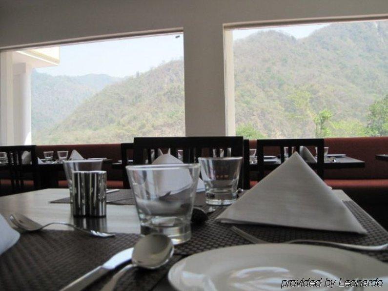 Hotel Dewa Retreat- A Himalayan Boutique Hotel Rishīkesh Dış mekan fotoğraf